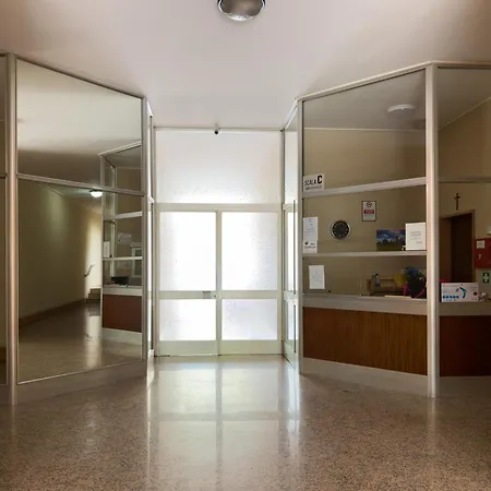 דירה Bilocale Blu Con Terrazzo 5 Minuti Dalla Stazione ברגמו